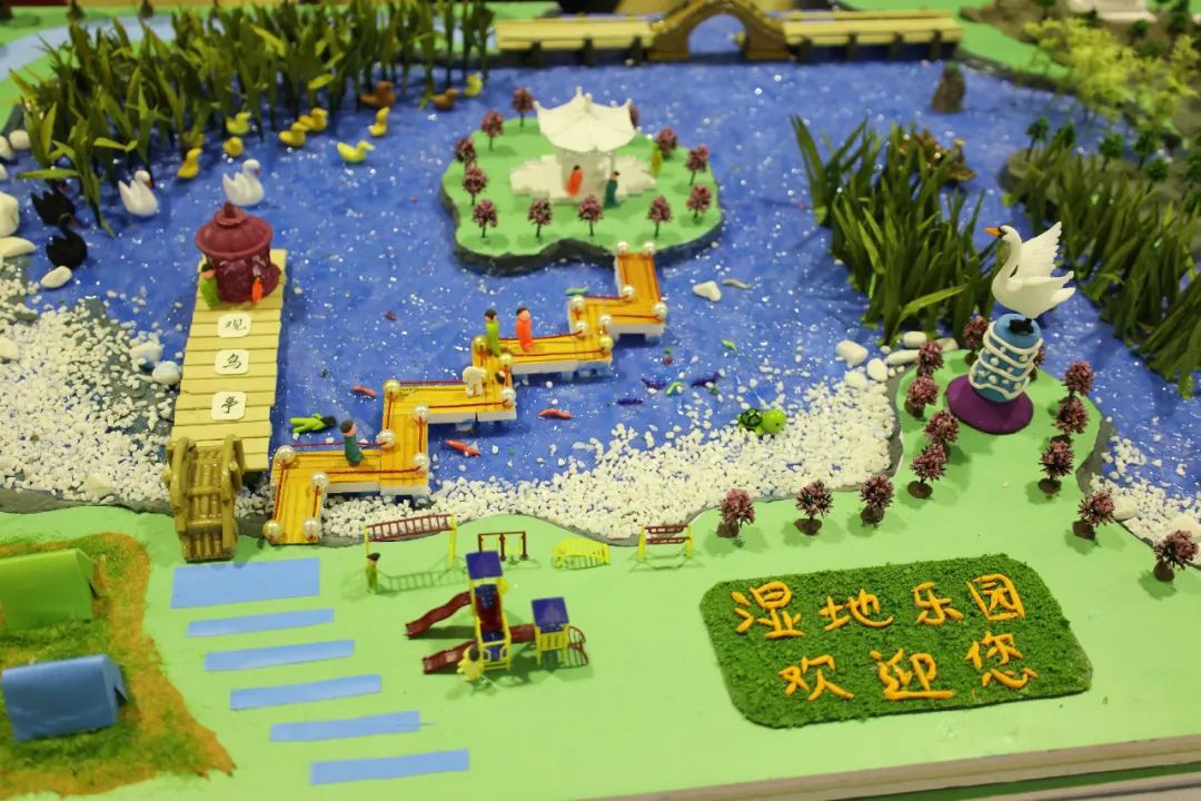 澳门游戏官网海派文化摄影、湿地乐园设计、低碳服饰T台秀……这场活动吸引近2万个家(图2)