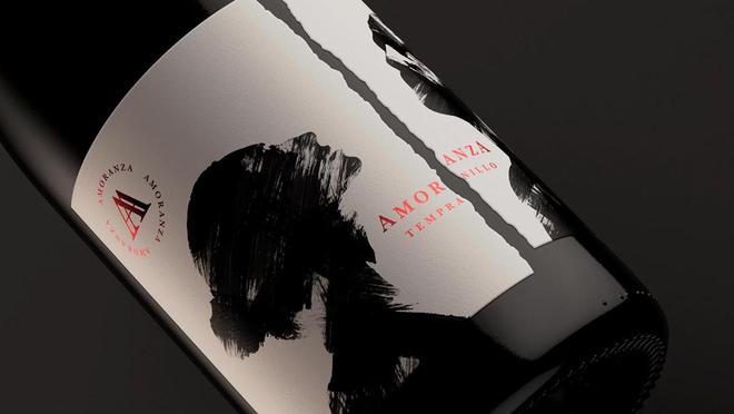 澳门最新网站游戏黑白色调的红酒包装设计案例深圳创意葡萄酒包装设计公司分享(图1)